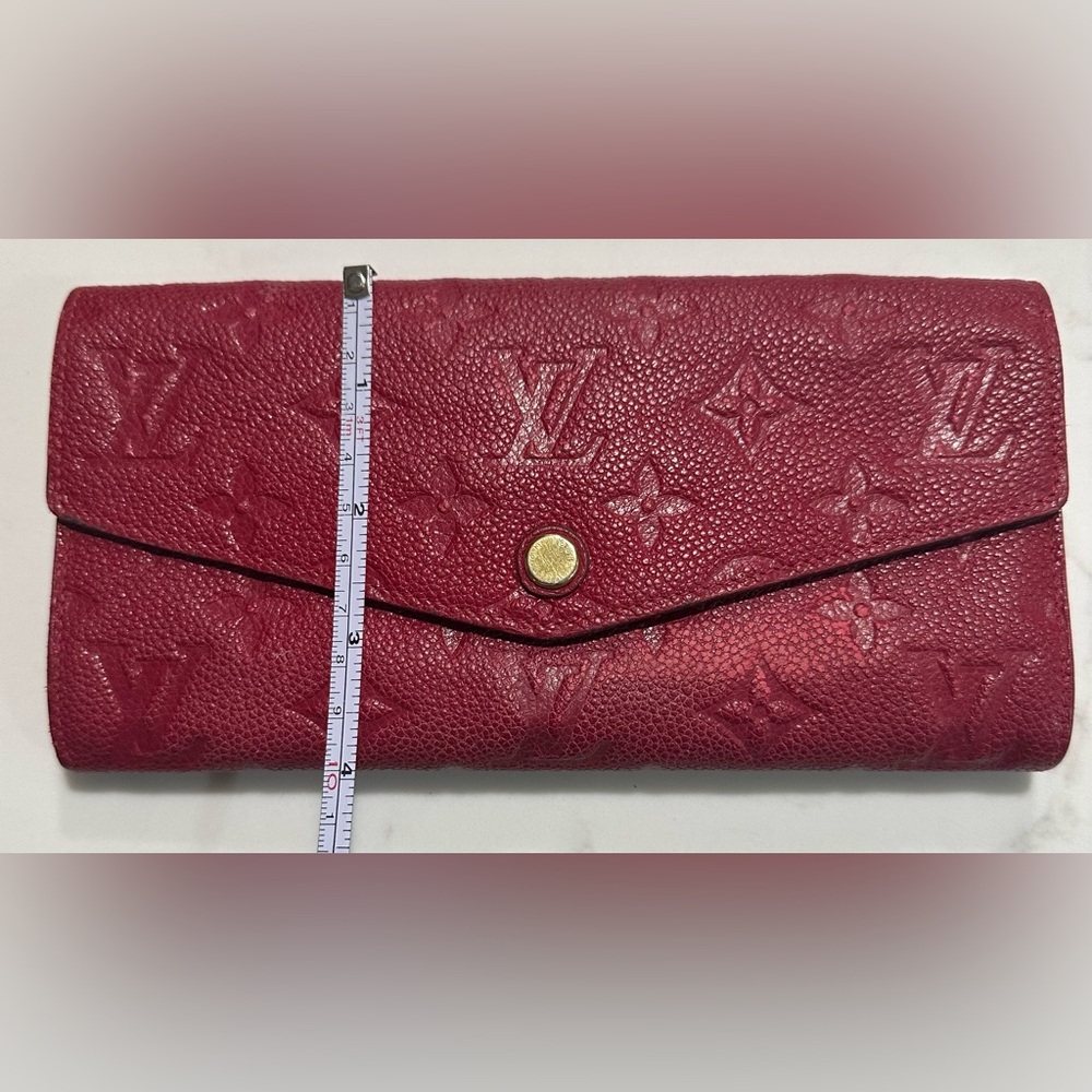 Louis Vuitton Red Sarah Wallet with Iconic Monogram Design - Includes Pouch - Picture 8 of 9